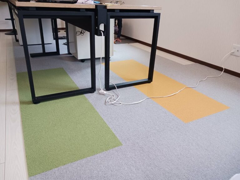 タイルカーペット納入