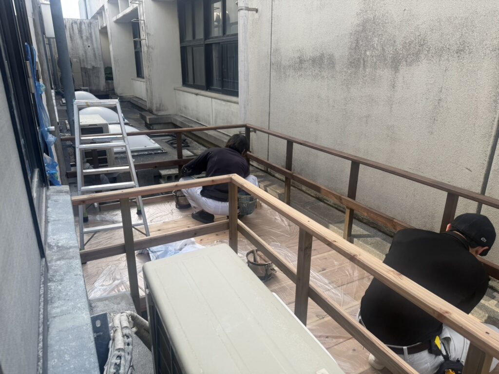 施工中