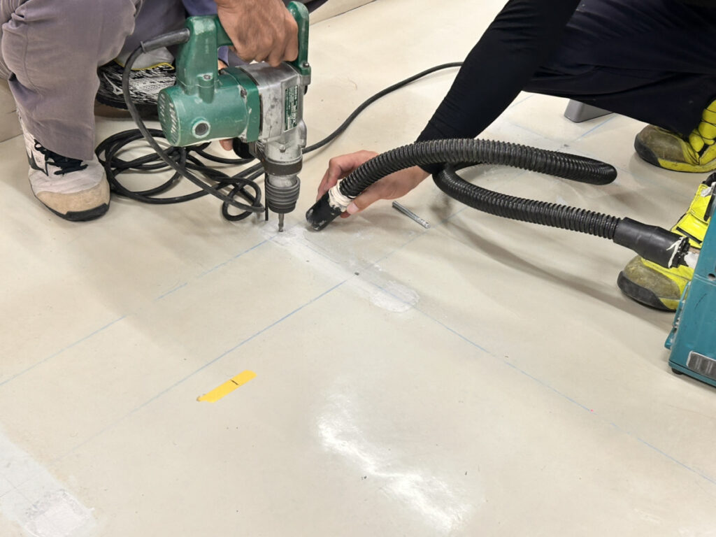 設置の様子３