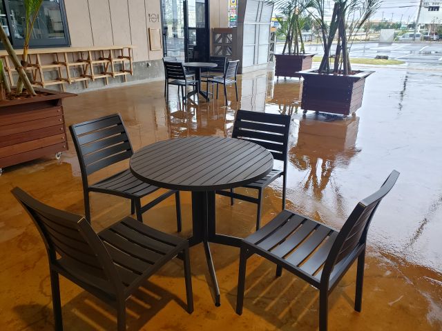 新しい施設には新しい備品がよく似合う