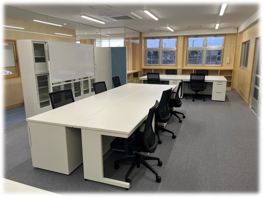 オフィス家具