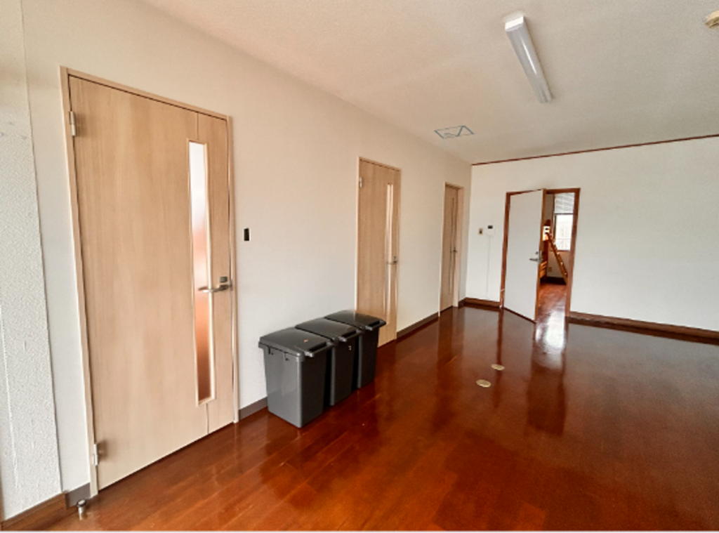 部屋を３部屋に仕切りたい