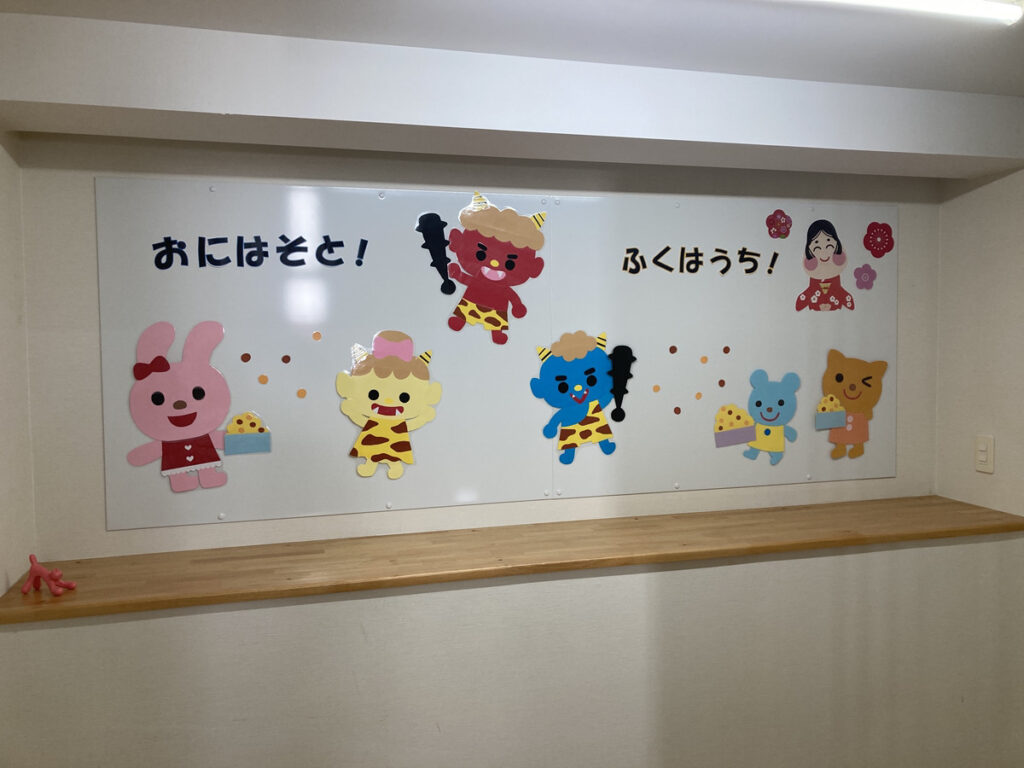 スチール樹脂複合板で貼り替え作業が短縮