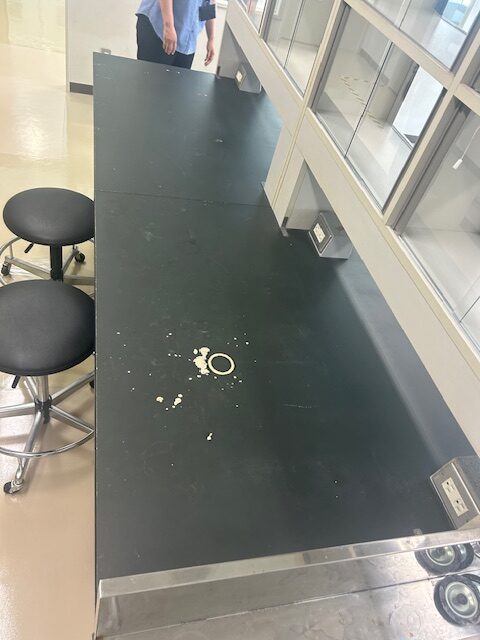 改修前の実験台1